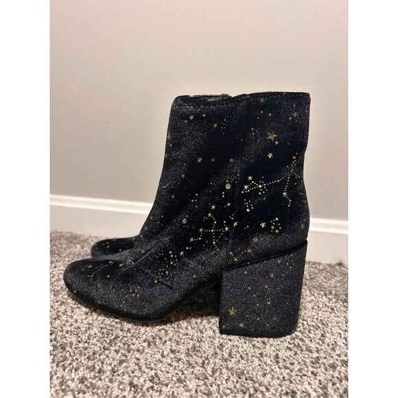 Urban outfitters Margot crushed velvet boots size 6 - Picture 1 of 4